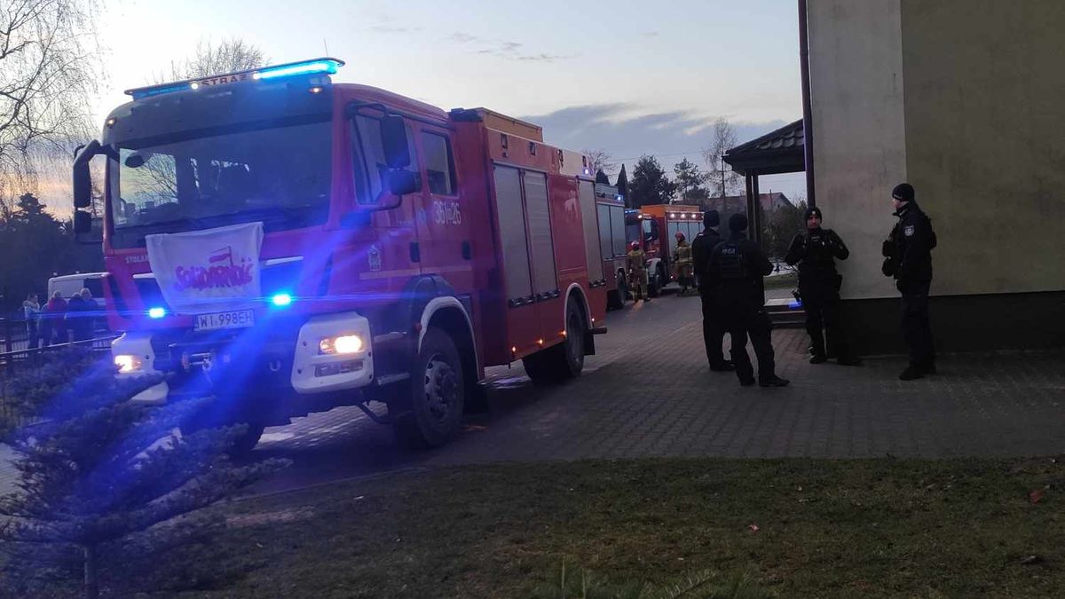 Alarm w Zespole Szkolno-Przedszkolnym w Sikorzu 