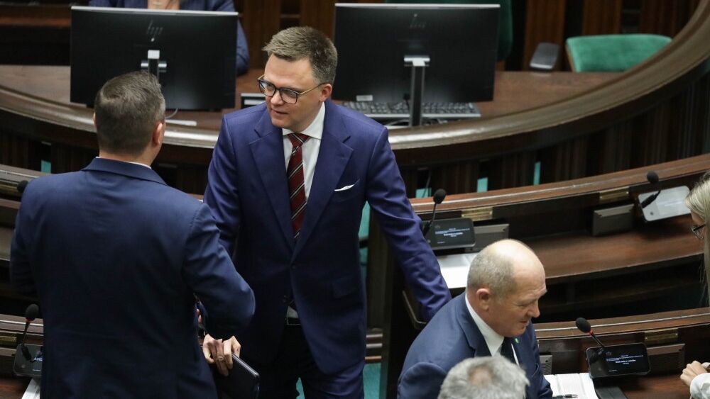 Szymon Ho�ownia
Warszawa, 18.11.2025. Marsza�ek Sejmu Szymon Ho�ownia (C) na sali obrad Sejmu, 18 bm. Pos�owie wybior� nowego marsza�ka. Sejm b�dzie te� pracowa� nad projektem ustawy ws. likwidacji CBA, projektem dot. asystencji osobistej oraz ws. zwi�kszenia bezpiecze�stwa na Ba�tyku.  (ad) PAP/Tomasz Gzell
Tomasz Gzell
10 10. X kadencja kadencji, 43 43. posiedzenie posiedzenia, obrady, obrady Sejmu, polityk, polityka, posiedzenie, sala obrad, sala plenarna, sala posiedze�, sejm, sejmu, X kadencja, 10, 10., kadencji, Sejm RP, asystencja osobista, bezpiecze�stwo na ba�tyku, likwidacja cba