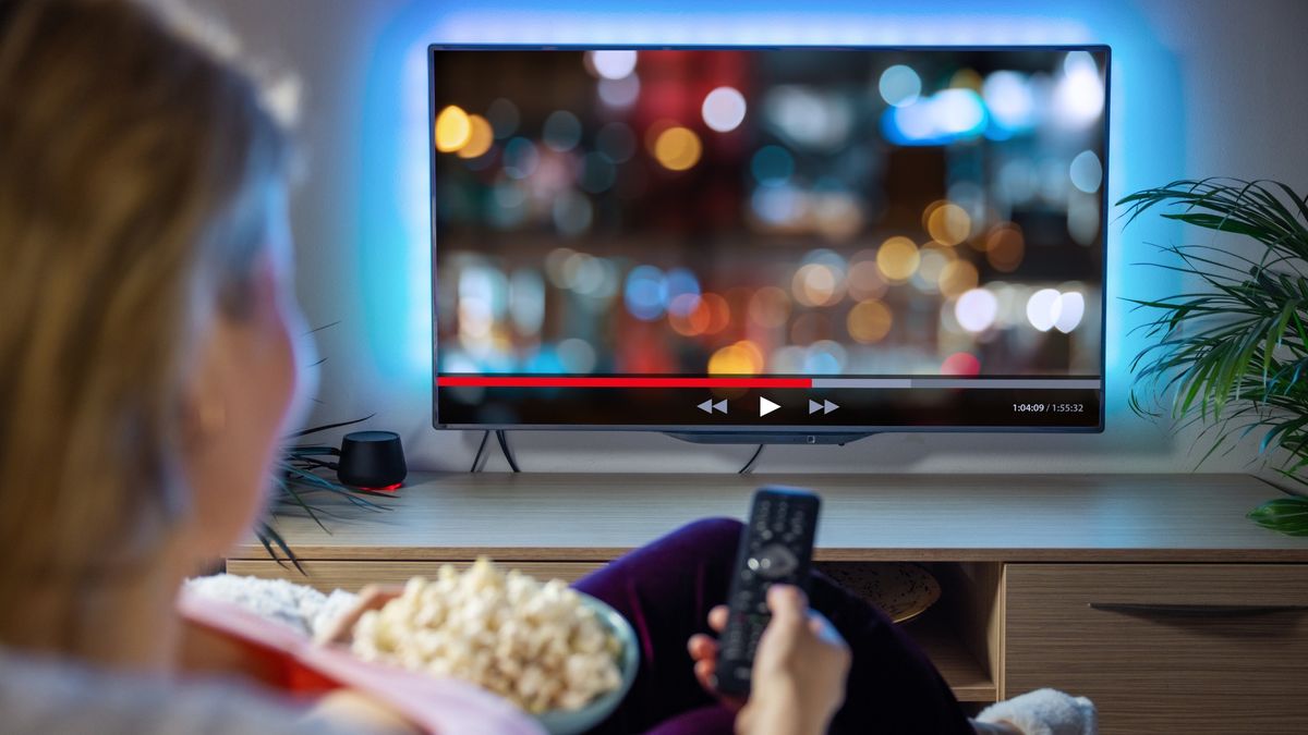 Które telewizory są lepsze OLED czy QLED?