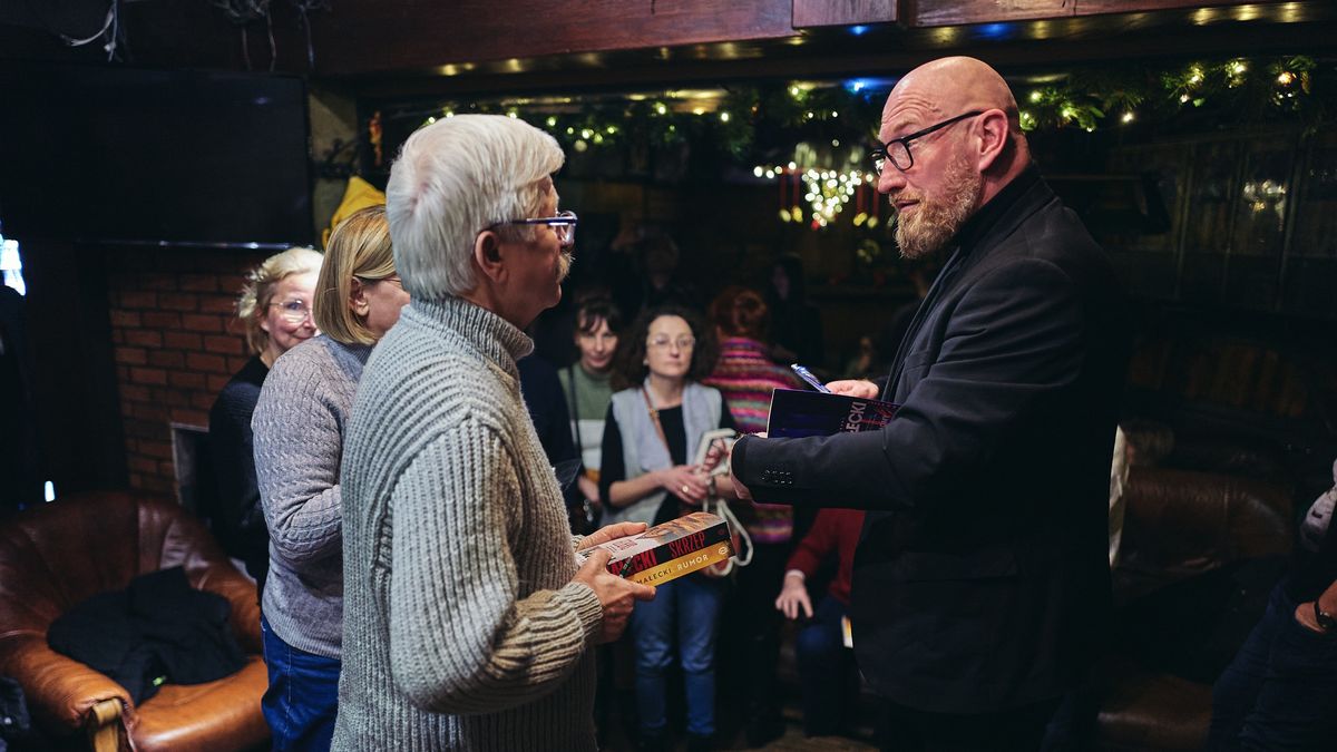 Robert Małecki i czytelnicy