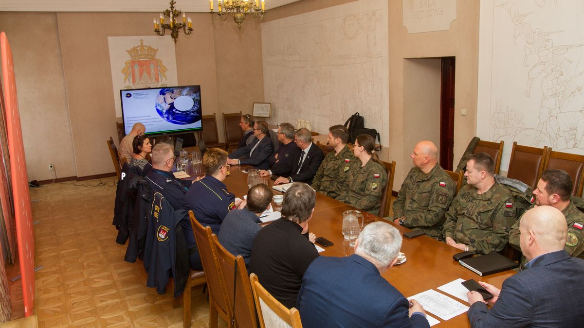 Posiedzenie Sztabu Kryzysowego 