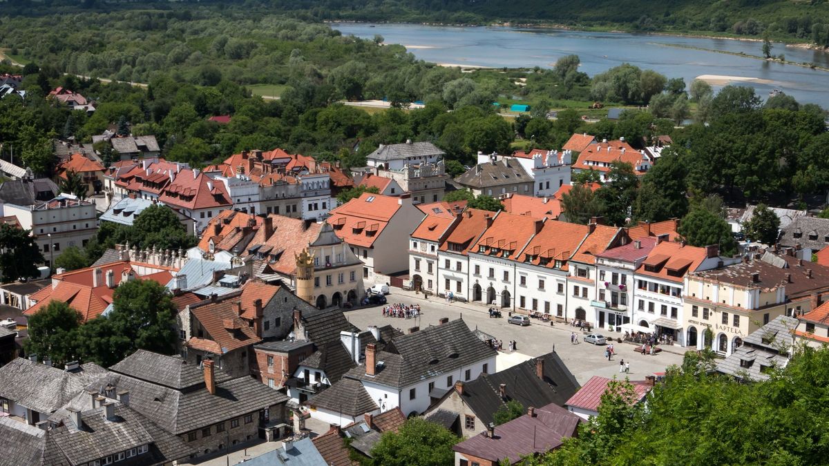 Tu czas płynie wolniej. 6 polskich miasteczek idealnych na spokojny weekend