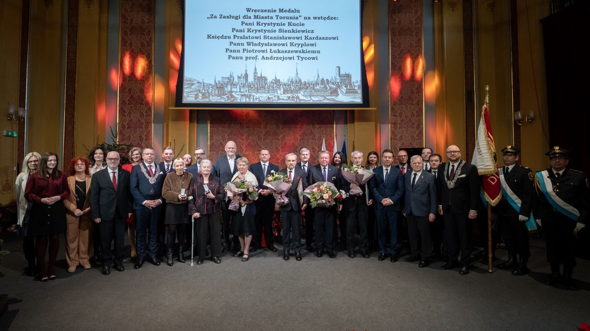 Odznaczeni i wyróżnieni podczas uroczystej Sesji Rady Miasta