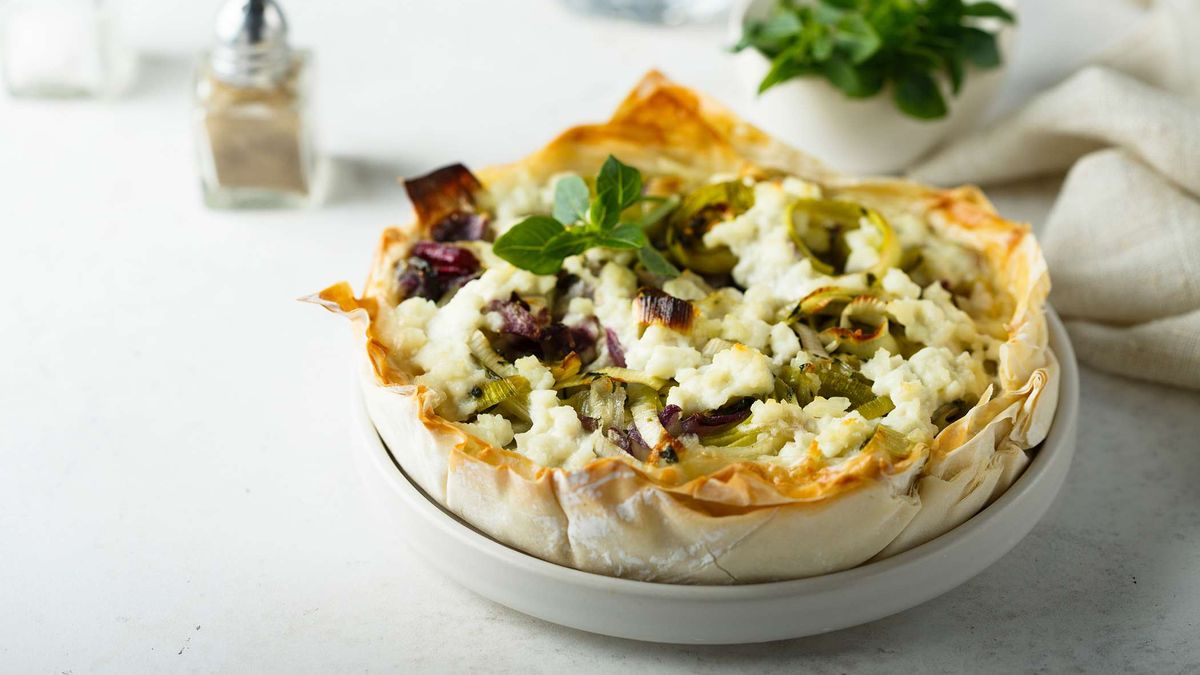 Tarta z kozim serem i warzywami