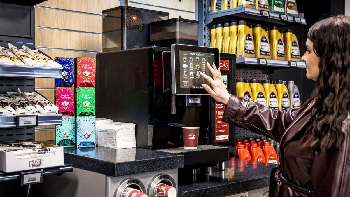 ORLEN uruchomił w Czechach pierwszy samoobsługowy sklep 