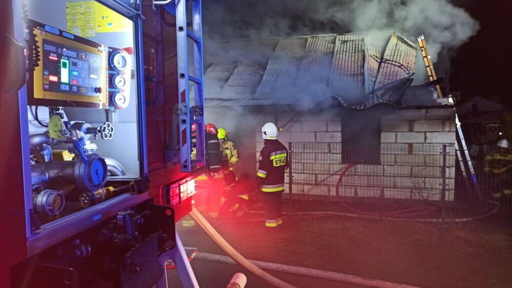 Miejsce pożaruPSP Opole Lubelskiedomu jednorodzinnego, dym,