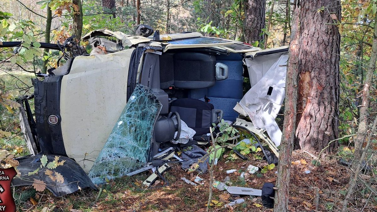 Dachowanie na trasie Piła - Kaczory