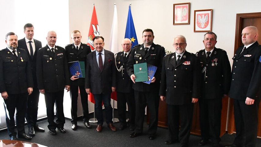 STRAŻAK ROKU 2024 I STRAŻACY MIESIĄCA NAGRODZENI