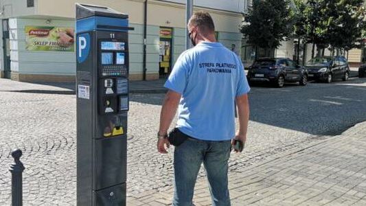 Zawieszenie strefy płatnego parkowania