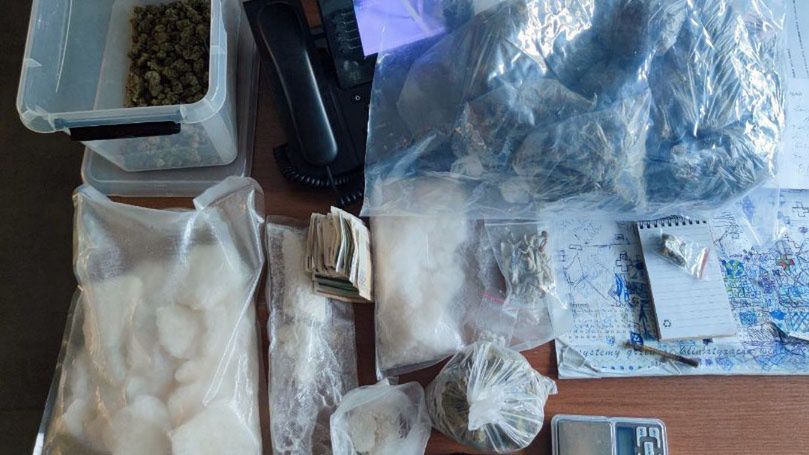 Środki znalezione w mieszkaniu 19-latka