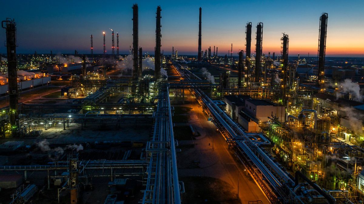 Głośne próby syren alarmowych 