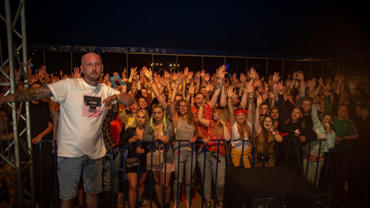 Toruński raper Małpa