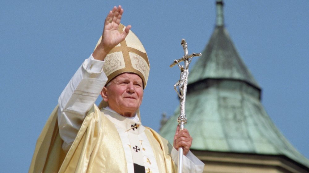 Jan Morek
4 pielgrzymka, 4 wizyta, czwarta pielgrzymka, czwarta wizyta, Eucharystia, ferula, gest, grjp491, IV pielgrzymka, IV wizyta, Jan Pawe� II, Jasna G�ra, JP2, JPII, Karol Wojty�a, klasztor Ojc�w Paulin�w, krzy�, krzy� papieski, lata 90, mitra, ornat, paliusz, papie�, pastora�, pastora� papieski, pielgrzymka, podr� apostolska, portret, pozdrawianie, religia, sanktuarium, sanktuarium maryjne, str�j liturgiczny, szaty liturgiczne, wiara, wizyta, zbli�enie, z�oty ornat