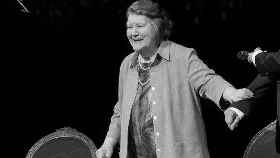 Patricia Routledge