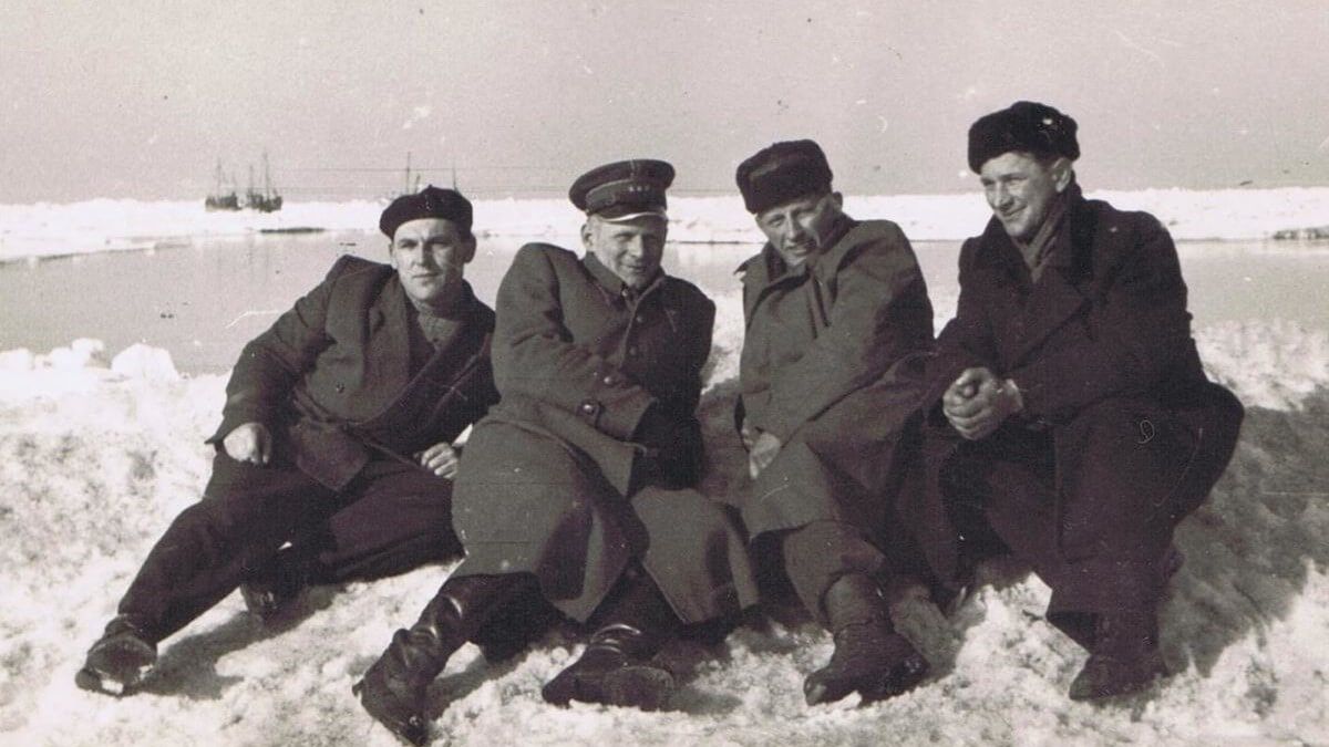Zamarznięty Bałtyk. Ustka w 1947 roku