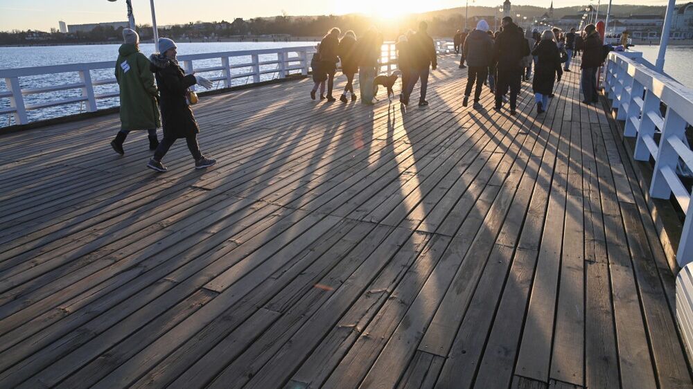 spacerowicze
Andrzej Jackowski
Ba�tyk, morze, morze, odpoczynek, pla�a, relaks, spacer, wypoczynek, zach�d s�o�ca