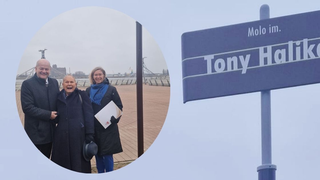 Tablica oficjalnie odsłonięta