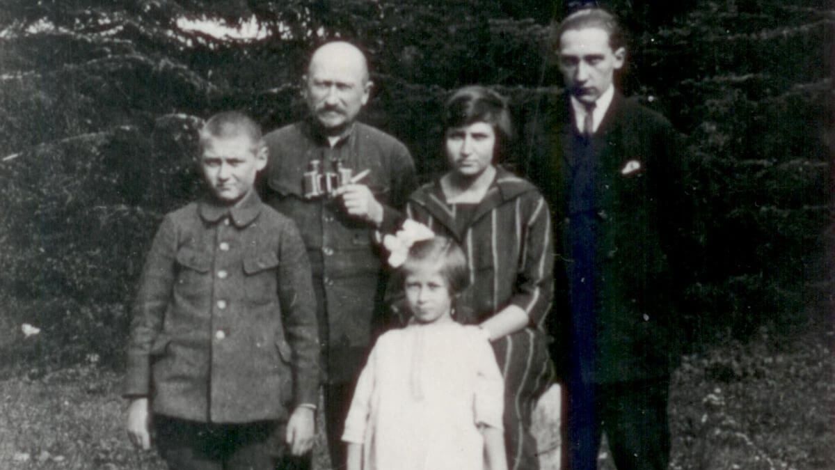 Agnieszka Dowbor-Muśnicka z rodziną