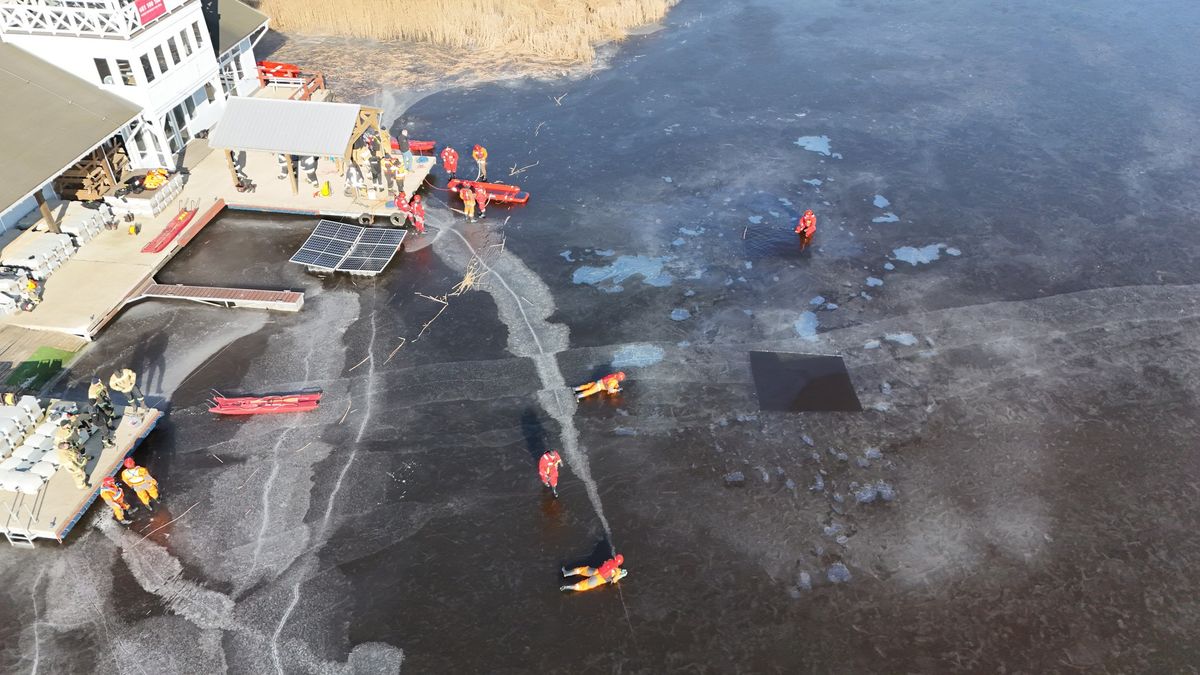 ćwiczenia, lód, jezioro