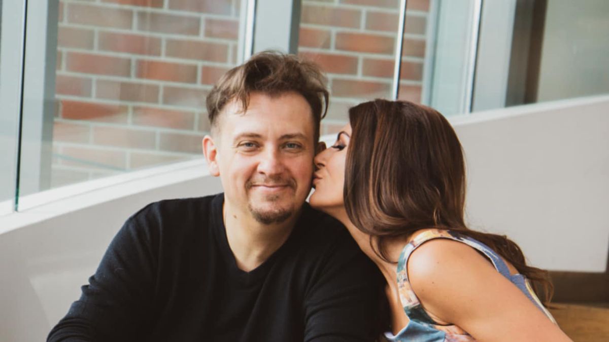 Jarek Kamiński z modelką