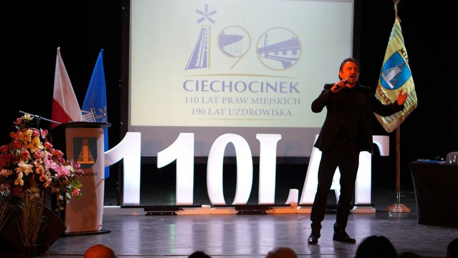 Koncert Dariusza Stachury podczas sesji w Teatrze Letnim 