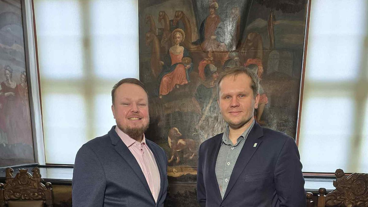 Adrian Aleksandrowicz i Piotr Murawski w chełmińskim Ratuszu