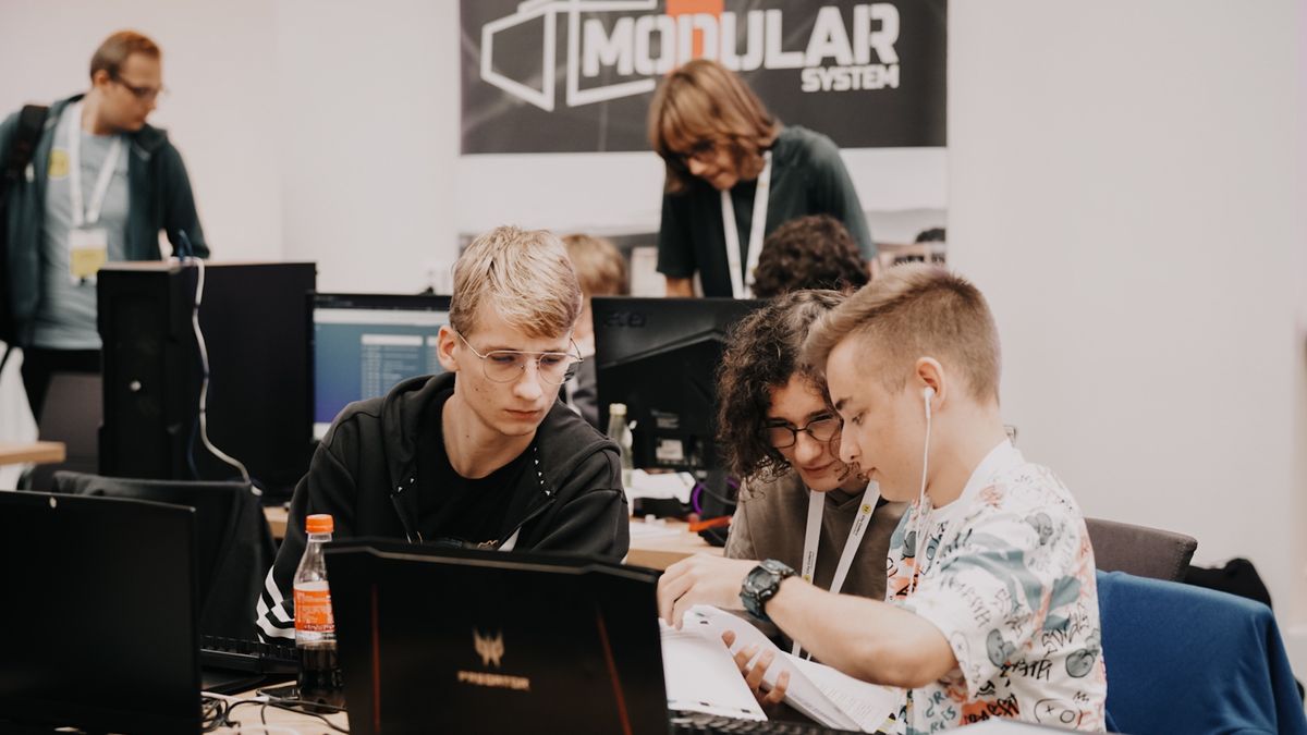 Maraton programistyczny trwa