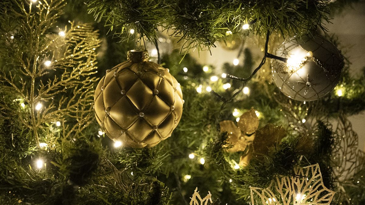 Choinka, ozdoby choinkowe, święta