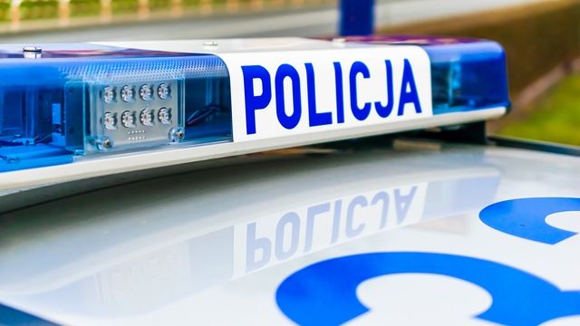 Roof lights of a police vehicle
protection, service, cop, emergency, land, serve, traffic, safety, lights, police, enforcement, contemporary, car, roof, constabulary, law, white, patrol, services, group, security, staff, urgency, sign, blue, city, transportation, vehicle, scene, light, authority, warning, policing, symbol, technology, officer, urban, dark, equipment, crime, polish, control, spotlight, siren, justice, transport