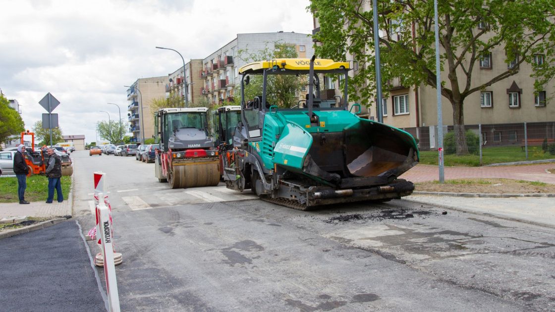 Andrzej Nowakowski Facebook