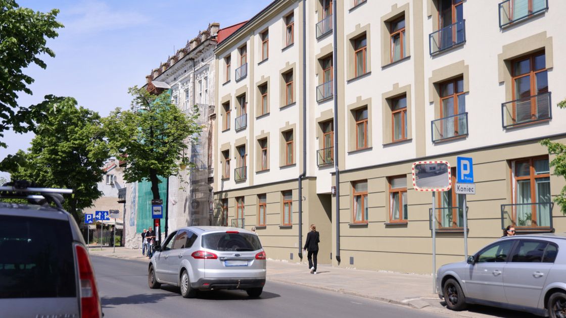 Andrzej Nowakowski Facebook