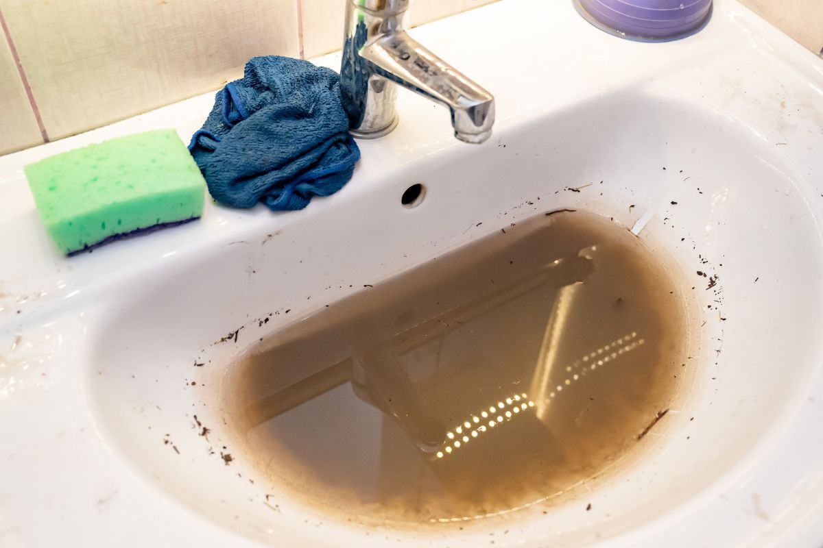 Clogged drains? Simple kitchen ingredients offer a quick fix