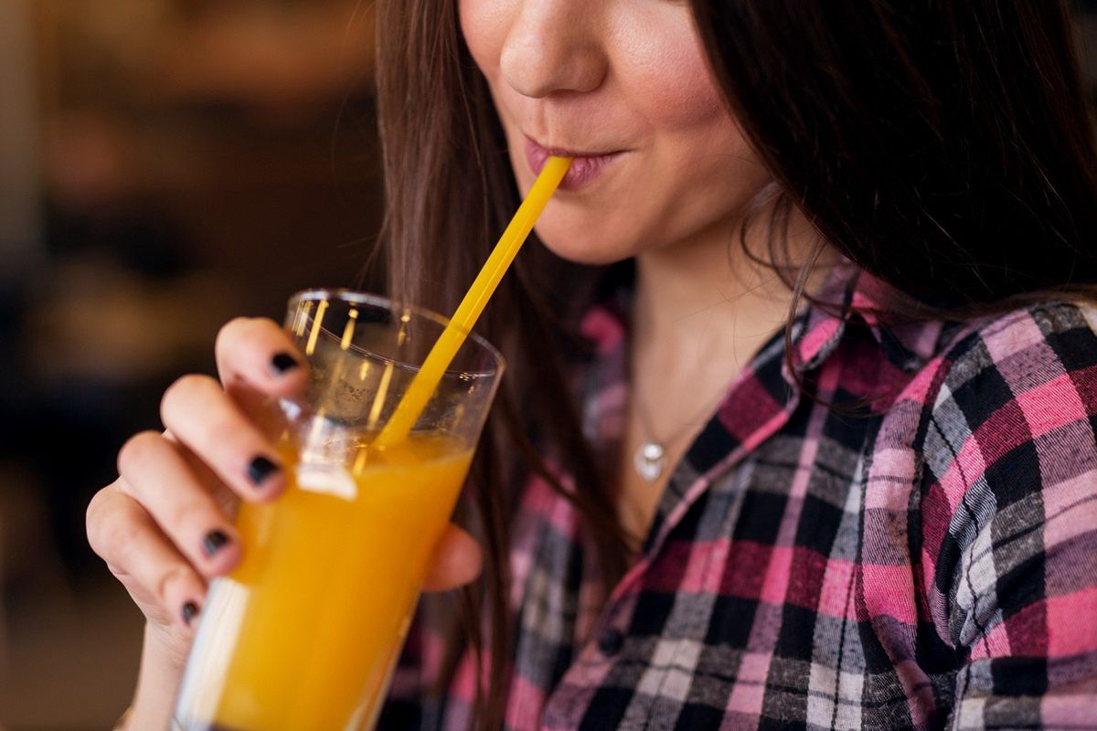 Long term use of drinking straws can induce wrinkles reveals new