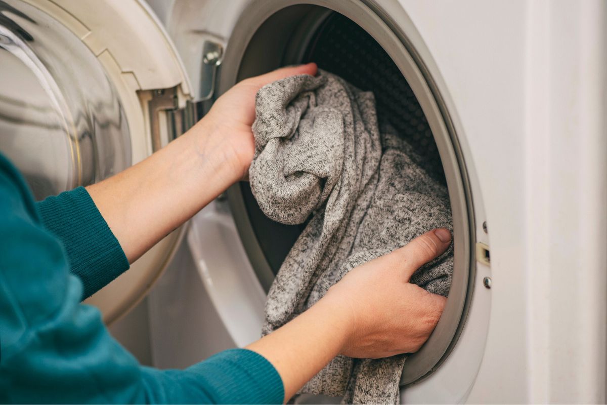 Preserve your favorite sweaters Expert tips on washing and maintaining