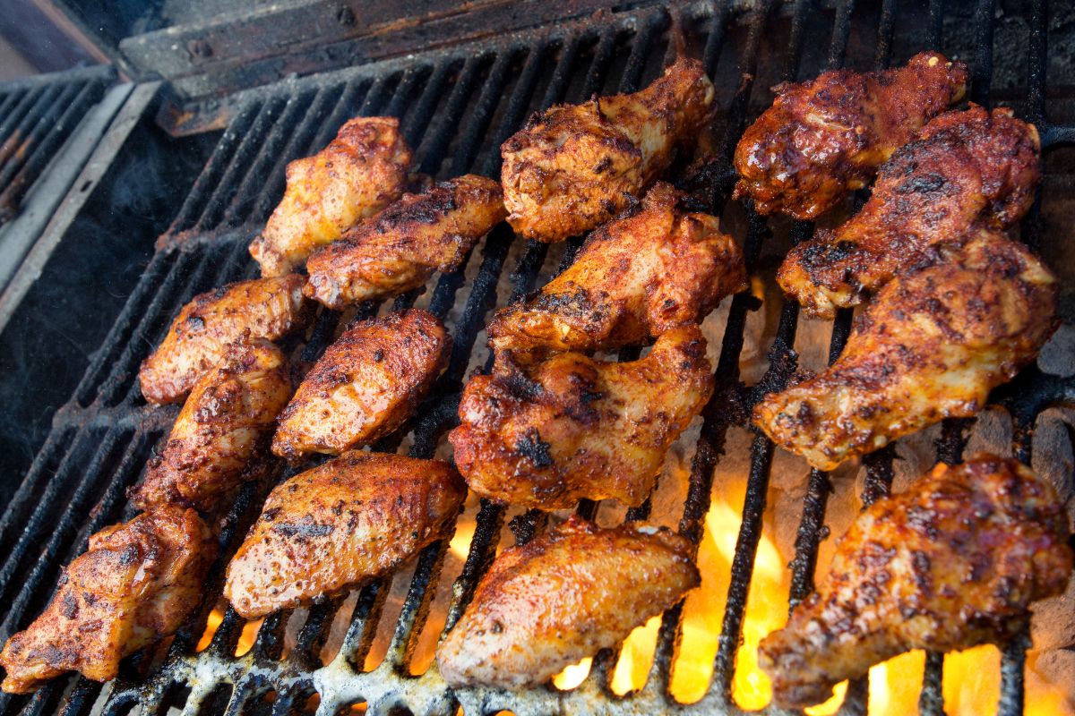 Sizzle and Spice How to Perfect Juicy Grilled Wings This Season