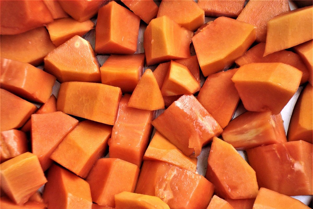 papaya-before-bed-the-secret-to-better-sleep-and-health
