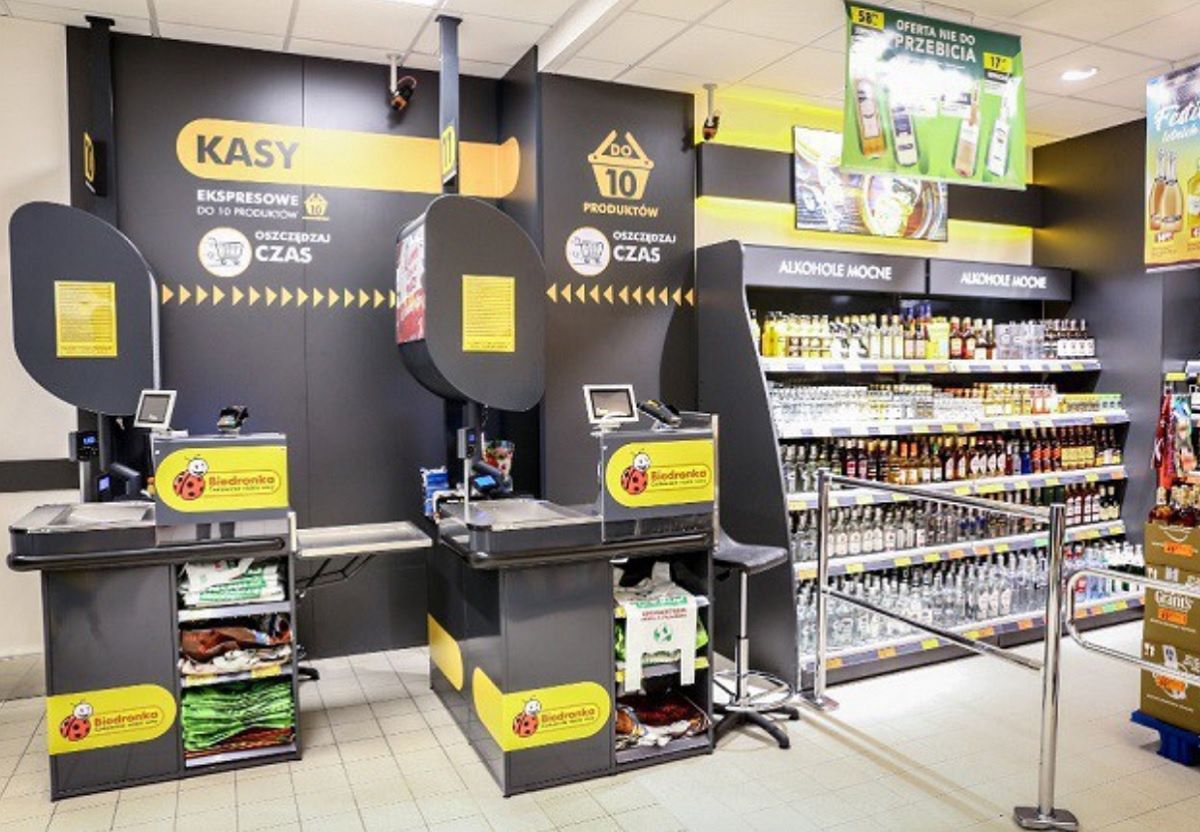 Ile kosztuje "1+1 gratis"? UOKiK wziął się za praktyki Biedronki, sieci grozi ogromna kara