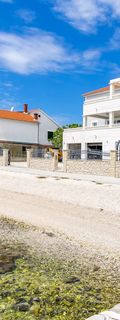 Apartments Villa J i M by the sea Rogoznica