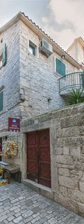 Apartment and Room Ivica Trogir