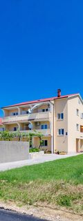 Apartments and Room Sime M Lopar