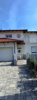 Klau & Bali Apartmanház Sopron