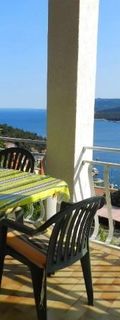 Apartments Elide Rabac