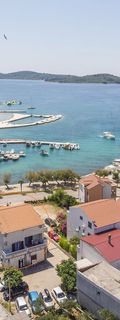 Apartment and Rooms Artina Vodice