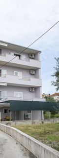 Apartments MERI Okrug Gornji