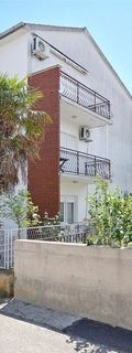 Apartments and Rooms Josipa Vodice