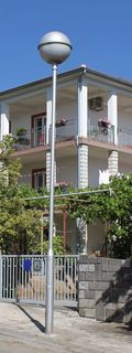 Apartmanok és Szobák Parkolóhellyel Selce, Crikvenica - 2379 Selce