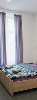 Hostel 70s and Apartmenty Queen