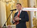 "Proszę, Karolu". Tak zwrócił się do Nawrockiego