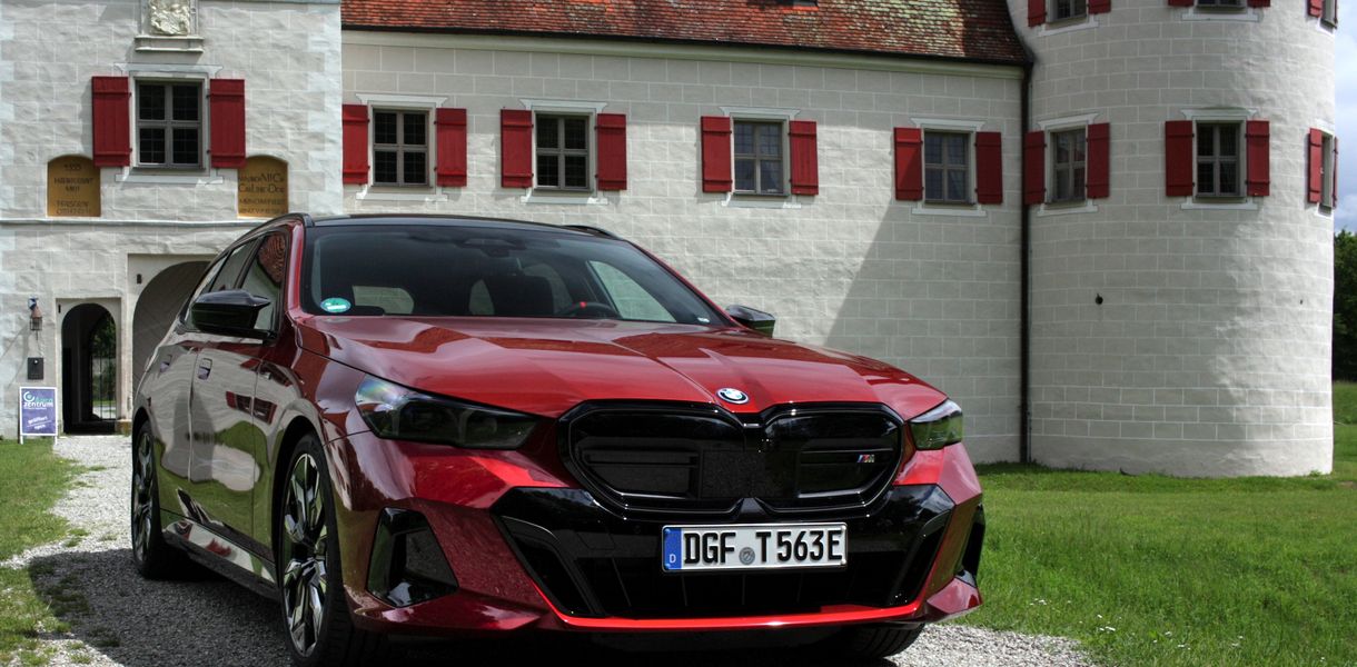 BMW i5 Touring M60 xDrive