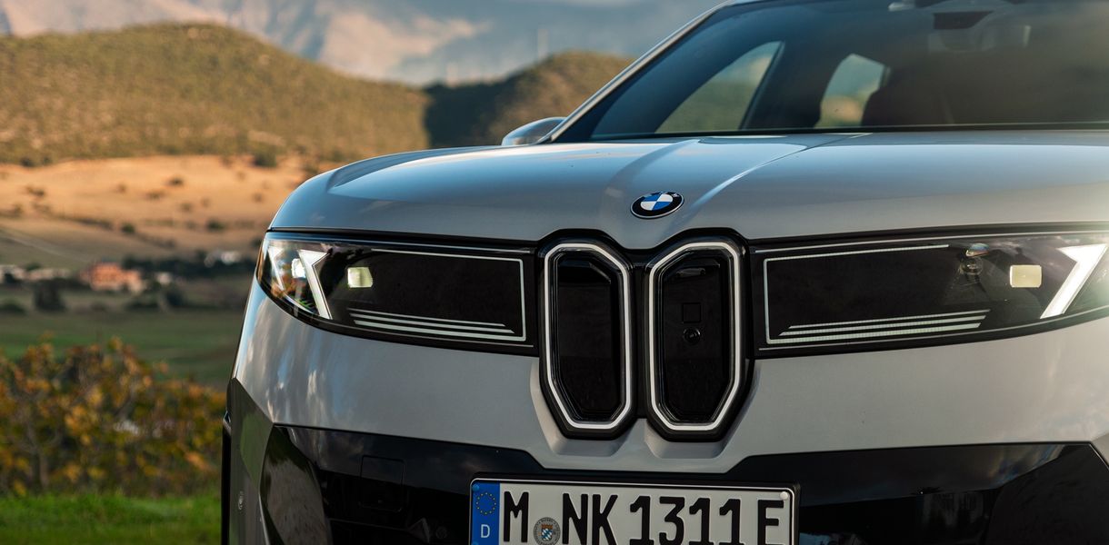BMW iX3 50 xDrive (2025) - test, pierwsza jazda, recenzja